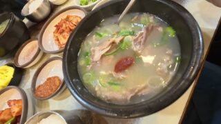 デジクッパ（豚肉スープごはん）9500ウォン